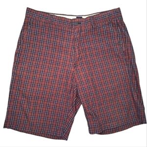 GAP Bugundy Plaid Shorts Size 33